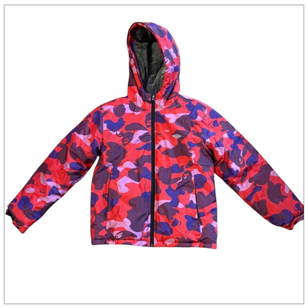 Wantdo- Red and Purple Kid’s Camouflage Hooded Snow Jacket - Size 8 - EUC